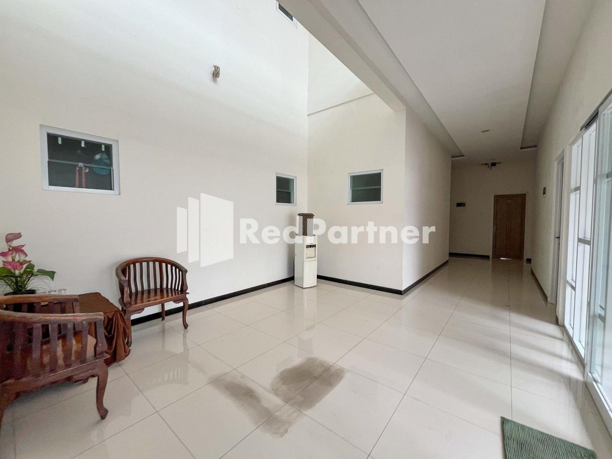 Griya Borobudur Malang Syariah Redpartner Blimbing  Екстер'єр фото
