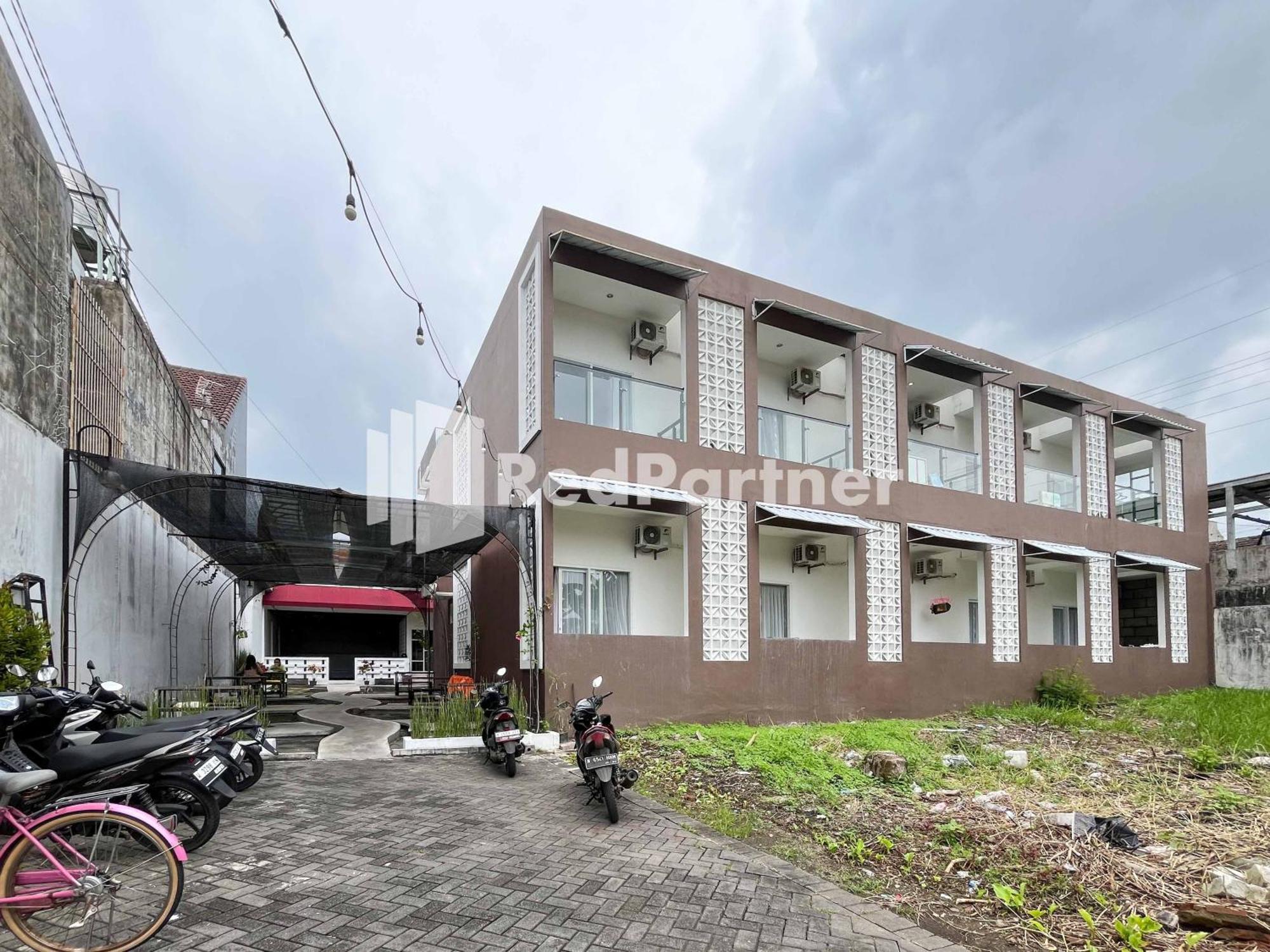 Griya Borobudur Malang Syariah Redpartner Blimbing  Екстер'єр фото